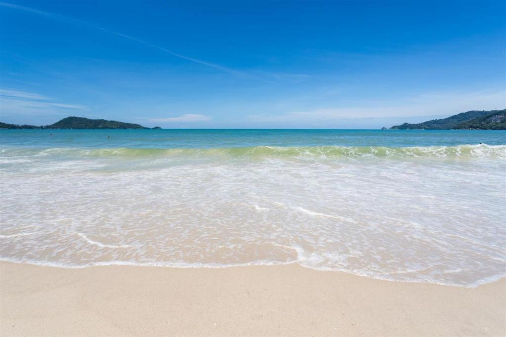 Отель Oyo 343 Wanna Marine Patong Экстерьер фото